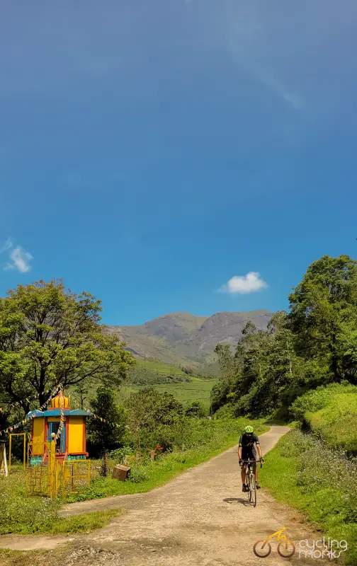cycling in munnar